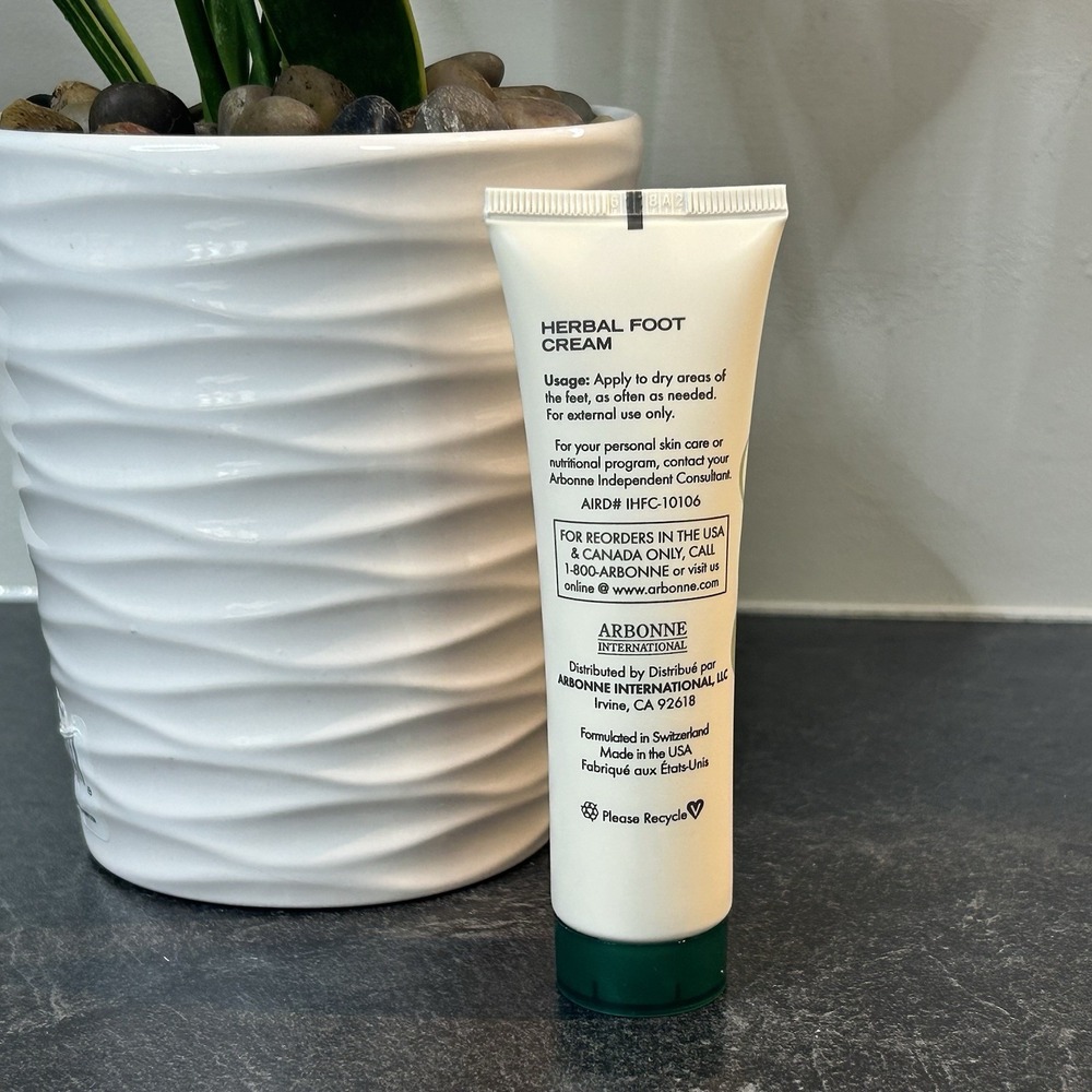 SEALED Arbonne Intelligence‎ Skin Care HERBAL FOOT CREAM 1.8 oz - Picture 4 of 5